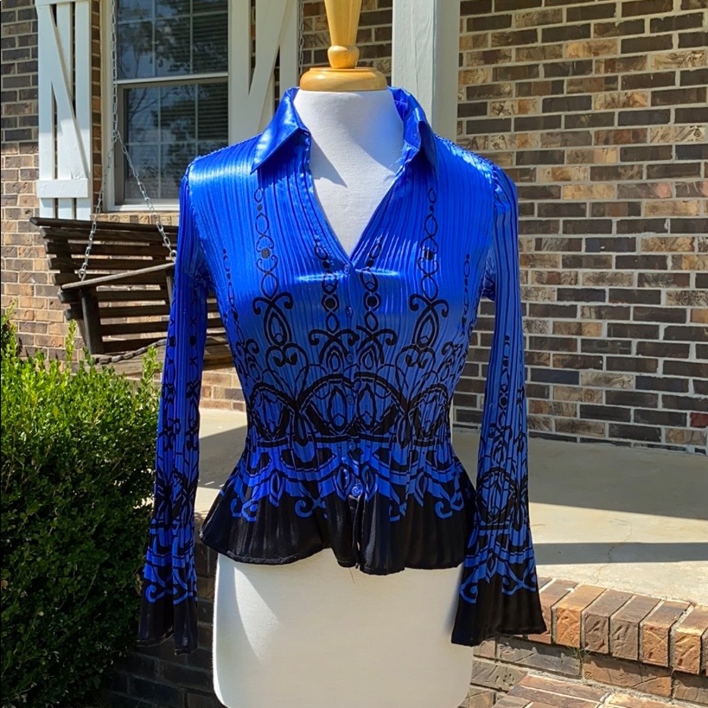 Sunny Leigh Petite Blue & Black Long Sleeve Top
